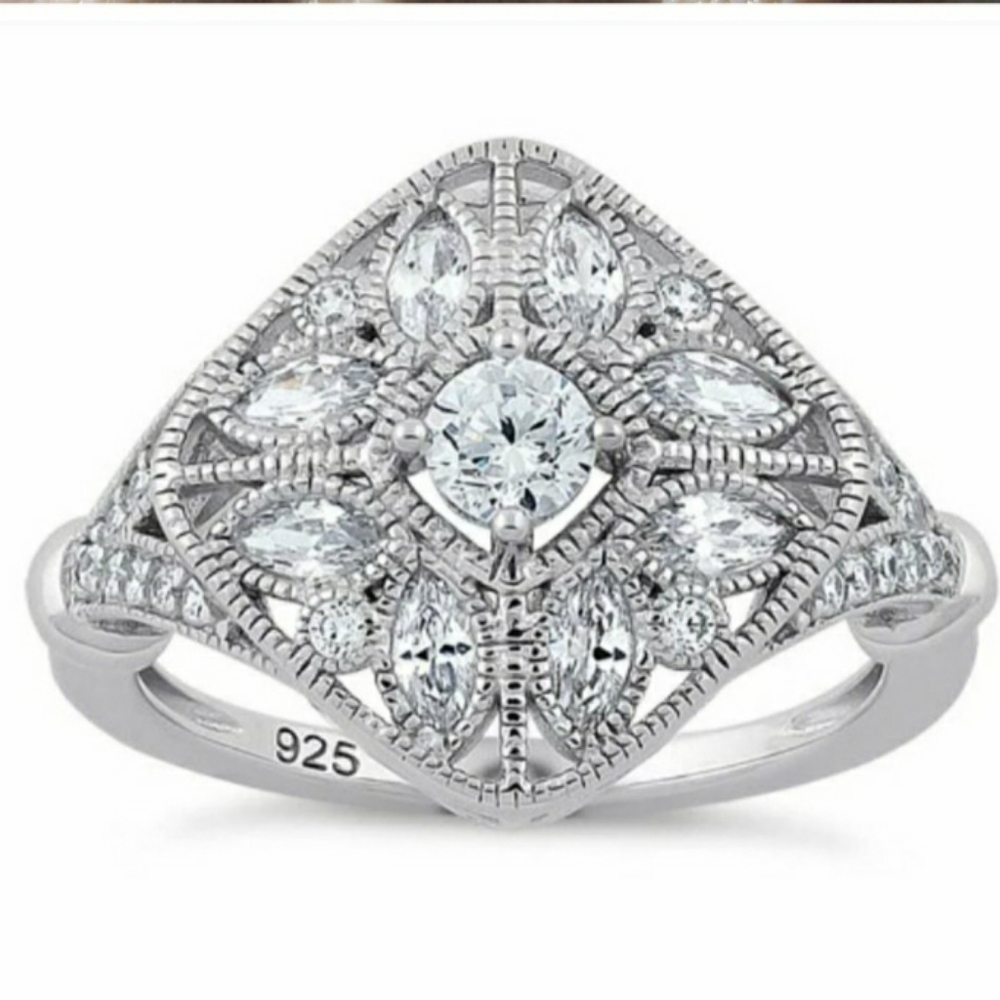 Beautiful Ring🌟